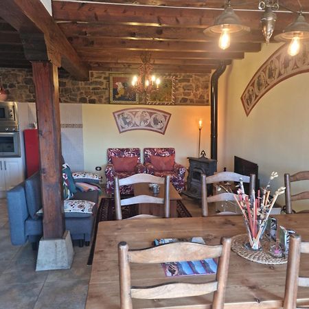 La Casa De Las Chimeneas Tudes 外观 照片
