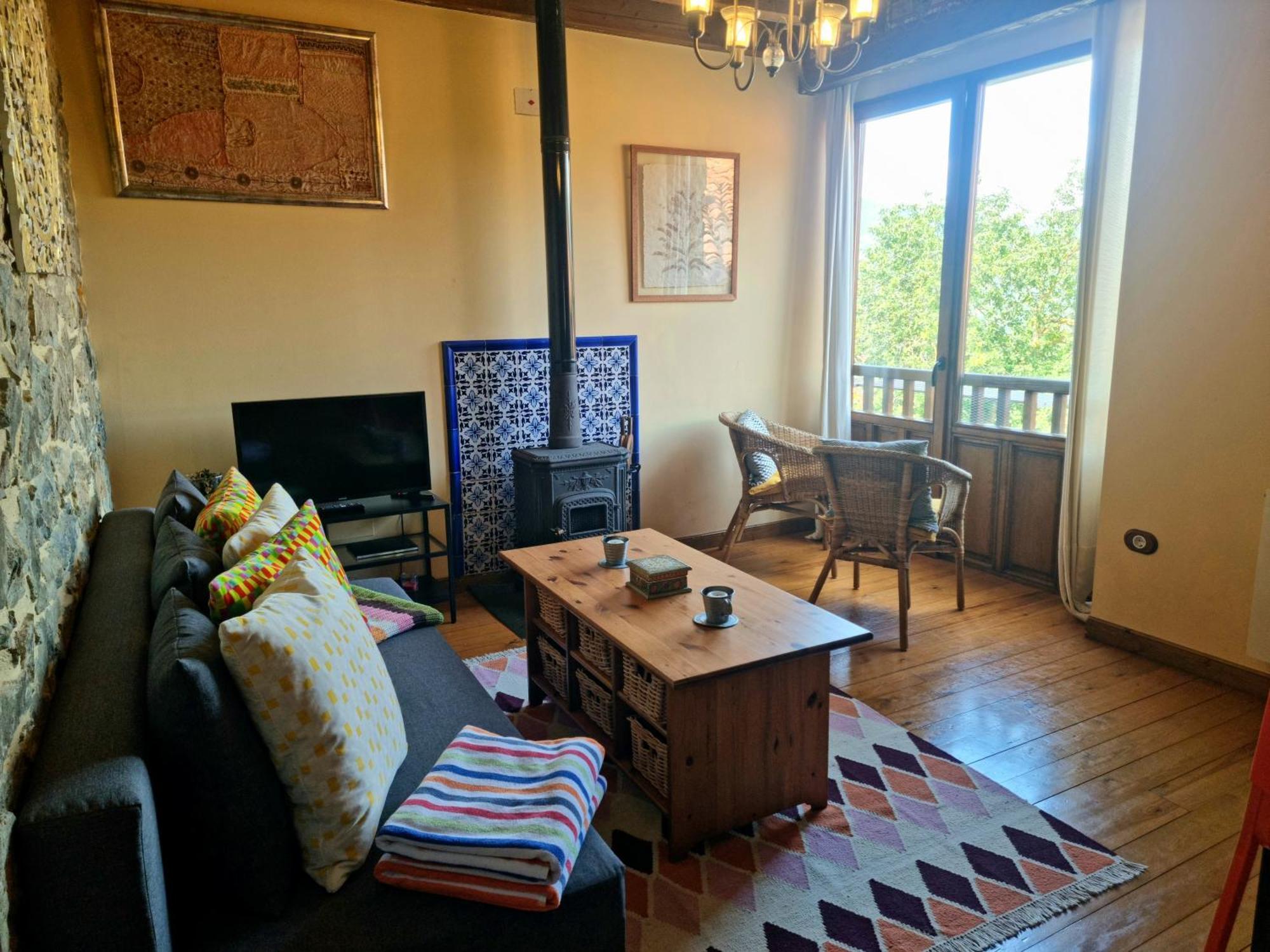La Casa De Las Chimeneas Tudes 外观 照片